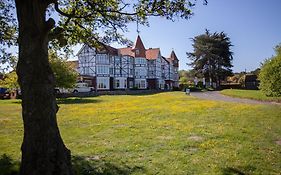 Links Country Park Hotel